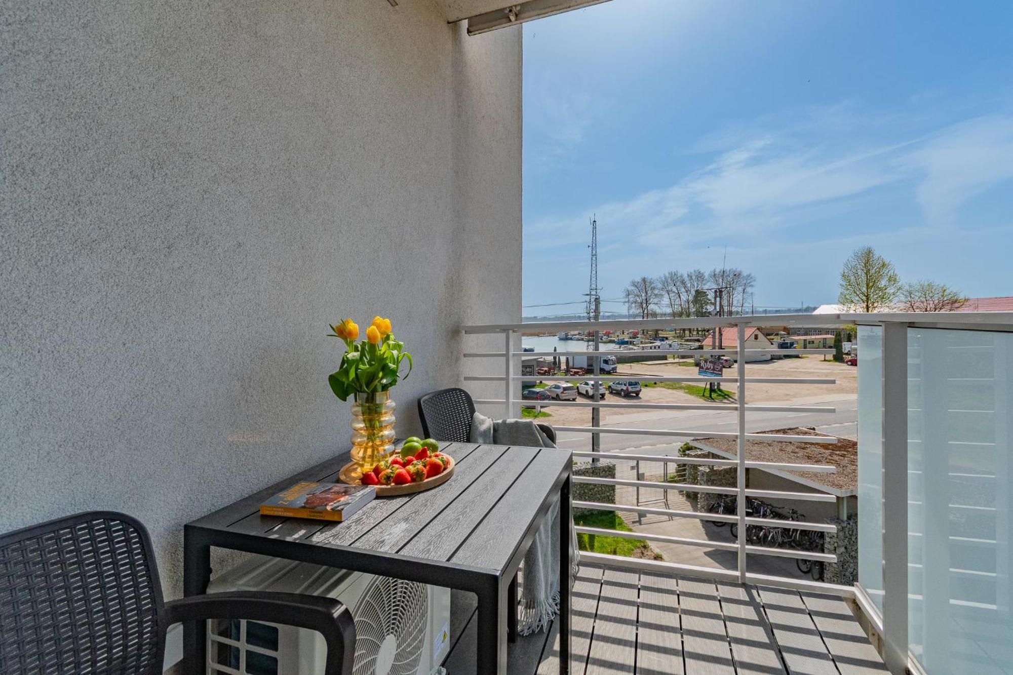 Apartamenty Mierzeja - Marina, Katy Rybackie, 100 M Od Zalewu Wislanego Bagian luar foto